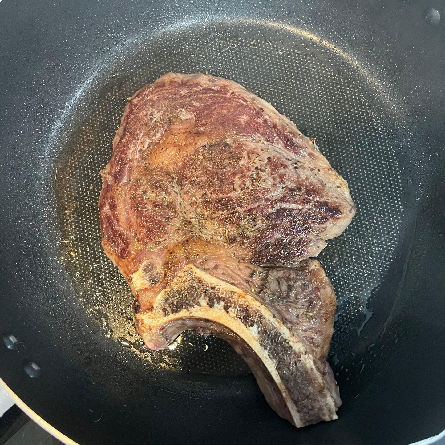 American prime bone-in ribeye |$500/5 pieces |special offer for the group member |(aged steaks are darker in color and taste better)