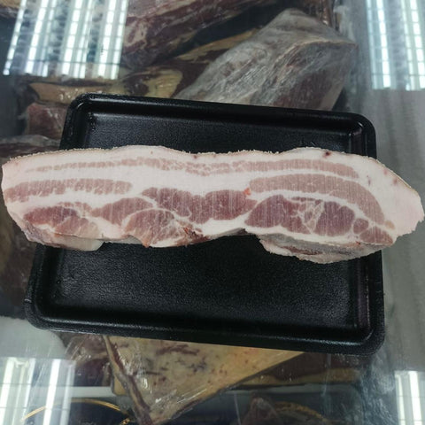 「荷蘭貴族」 五花腩條｜4cm｜約400克｜適合燉煮｜有機會因重量原因分開一半